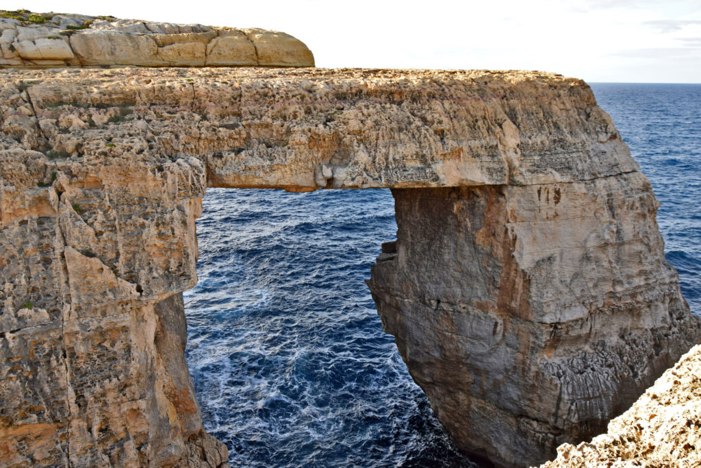 Malta, Gozo - klify Wied Il-Meliah. Najpiękniejsze miejsca i atrakcje