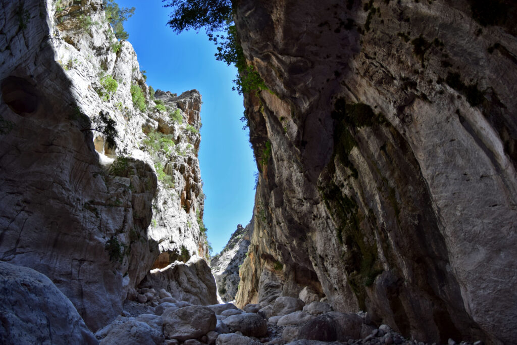 Wąwóz kanion Su Gorropu Sardynia trekking