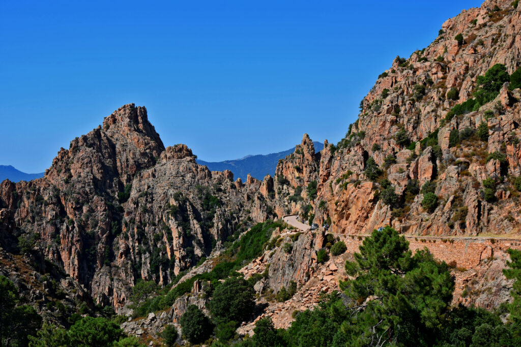Calanques de Piana Korsyka - najpiękniejsza droga, czerwone skały