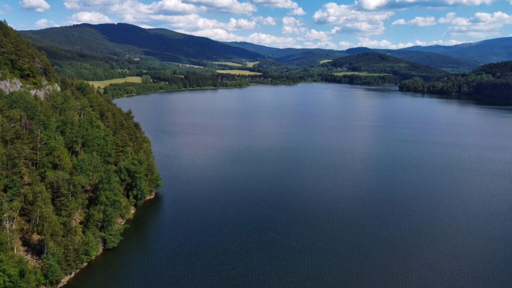 Jezioro Nyrsko Czechy Szumawa