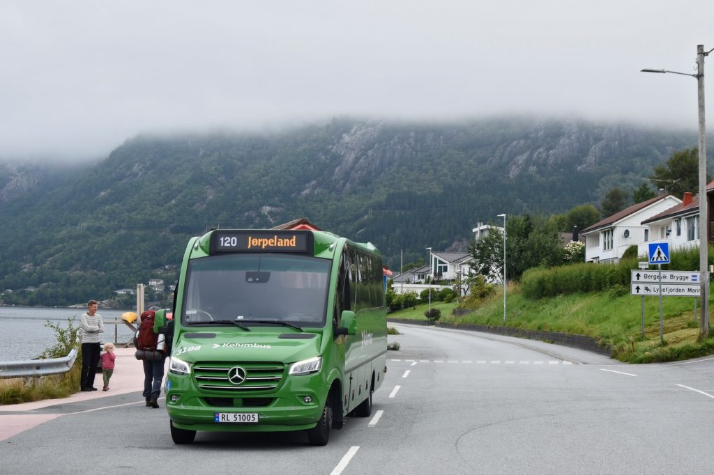 Autobus kolumbus Lysefjord