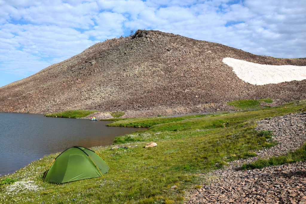 Jezioro Kari lich namiot Armenia