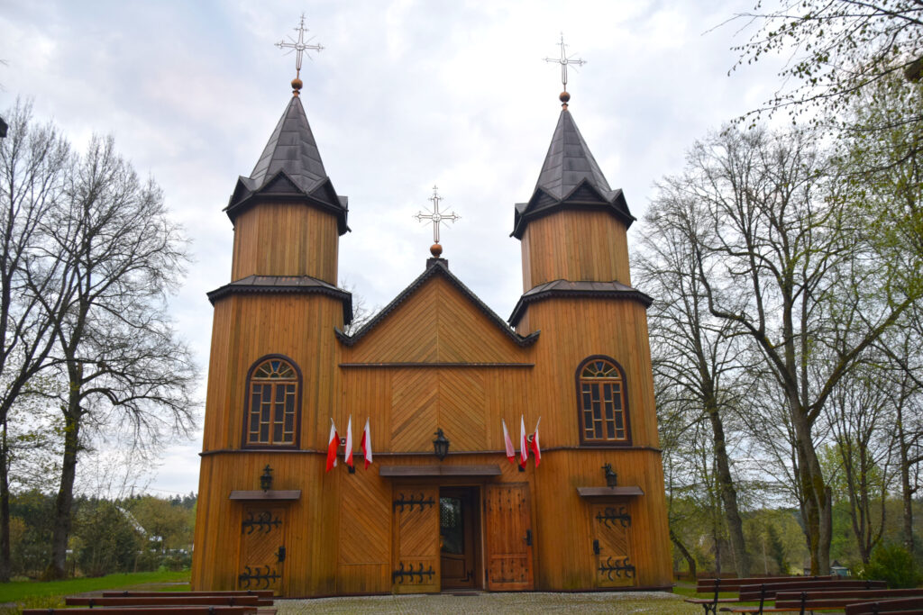 Mikaszówka kościół Puszcza augustowska